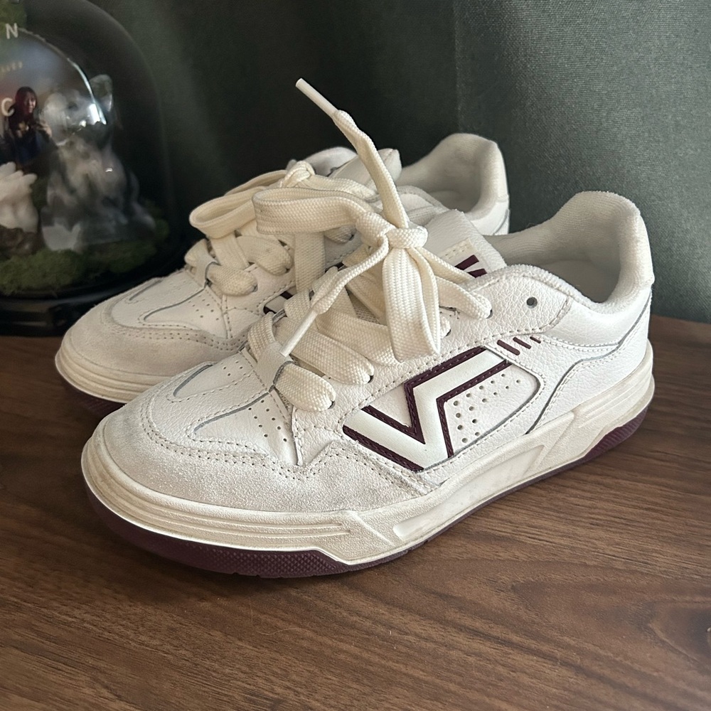 Vans Women's Upland Vintage Sport Port Royale White